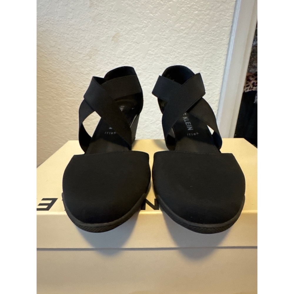 Anne Klein Black Strappy Sandals